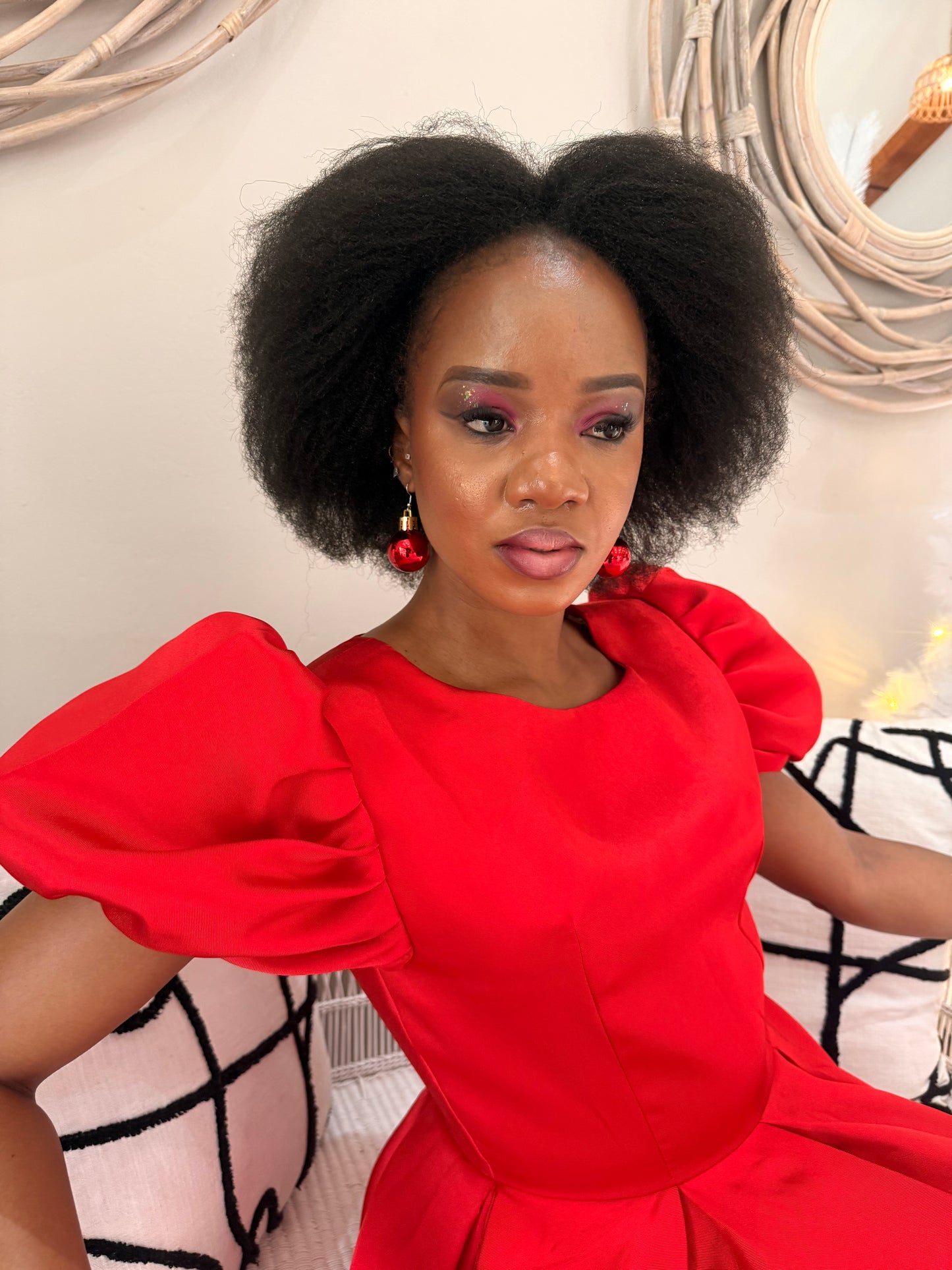 Blow-out Afro wig